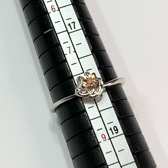 New Silver Ring size 8 - Picture 2 of 2